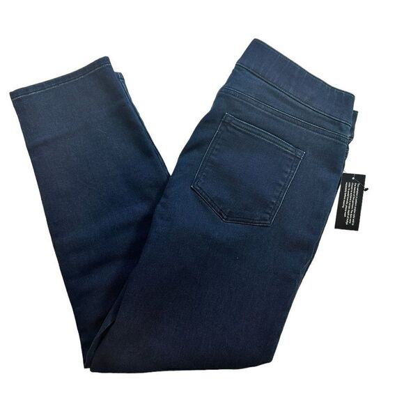 NWOT Isaac Mizrahi Women’s Pull On Devine Denim Medium Indigo Jeans - Size 12 - Picture 3 of 7